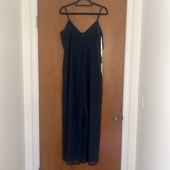 JJ House V Neck Floor Length Chiffon Jumpsuit New with Tag Size 14 - Picture 5 of 8